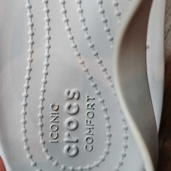 CROCS SERENA EMBELLISHED FLIP FLOP - Picture 5 of 6